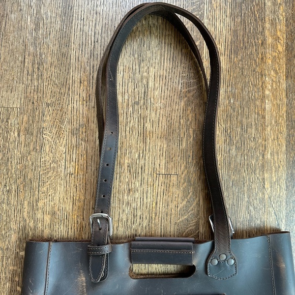 Saddleback Everyday Leather Tote - Picture 12 of 14